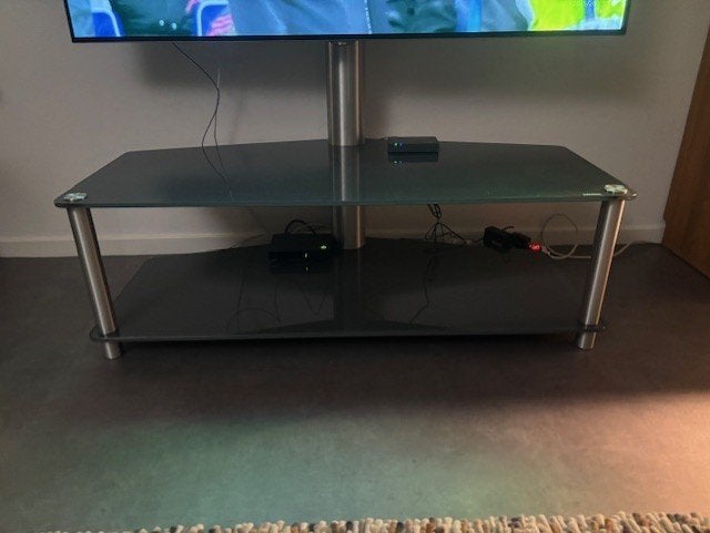 tv meubel, Ophalen, 100 tot 150 cm, Zo goed als nieuw, Glas