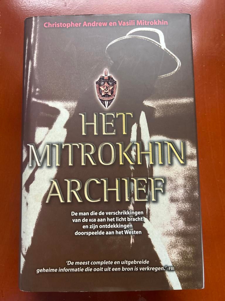 Het Mitrokhin Archief - KGB geheimen onthuld, Ophalen of Verzenden, Zo goed als nieuw