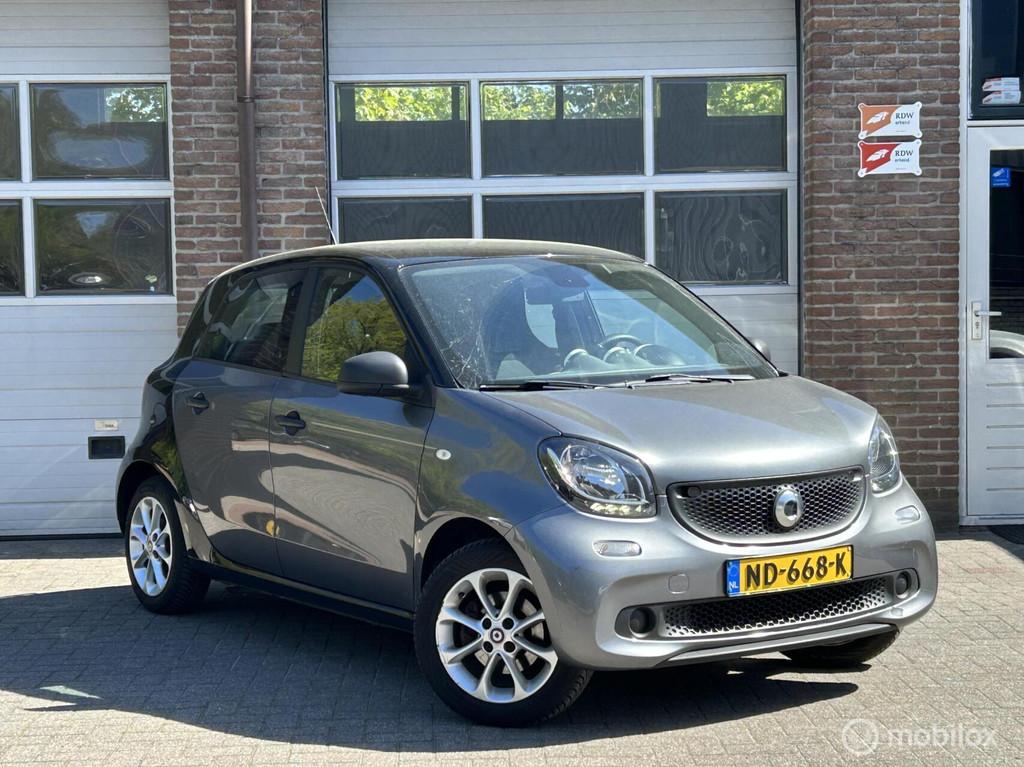 Smart forfour 1.0 Pure | Clima | Cruise |, Gebruikt, 4 stoelen, Origineel Nederlands, Handgeschakeld