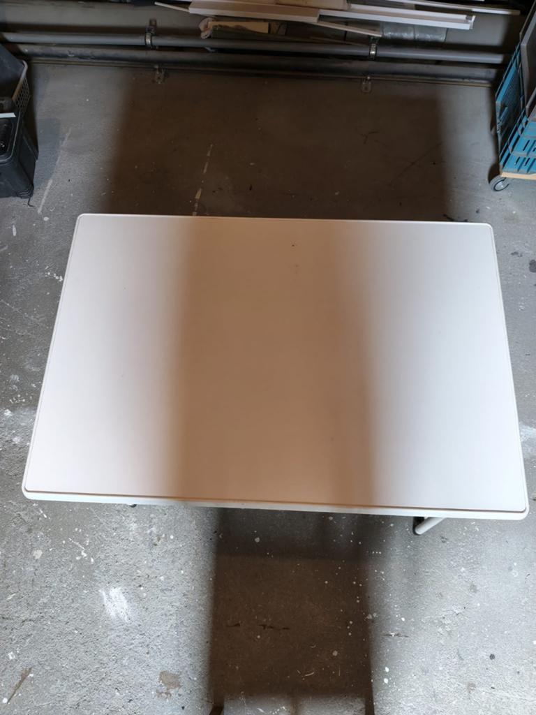 Camping tafel, Caravans en Kamperen, Ophalen, Gebruikt, Campingtafel