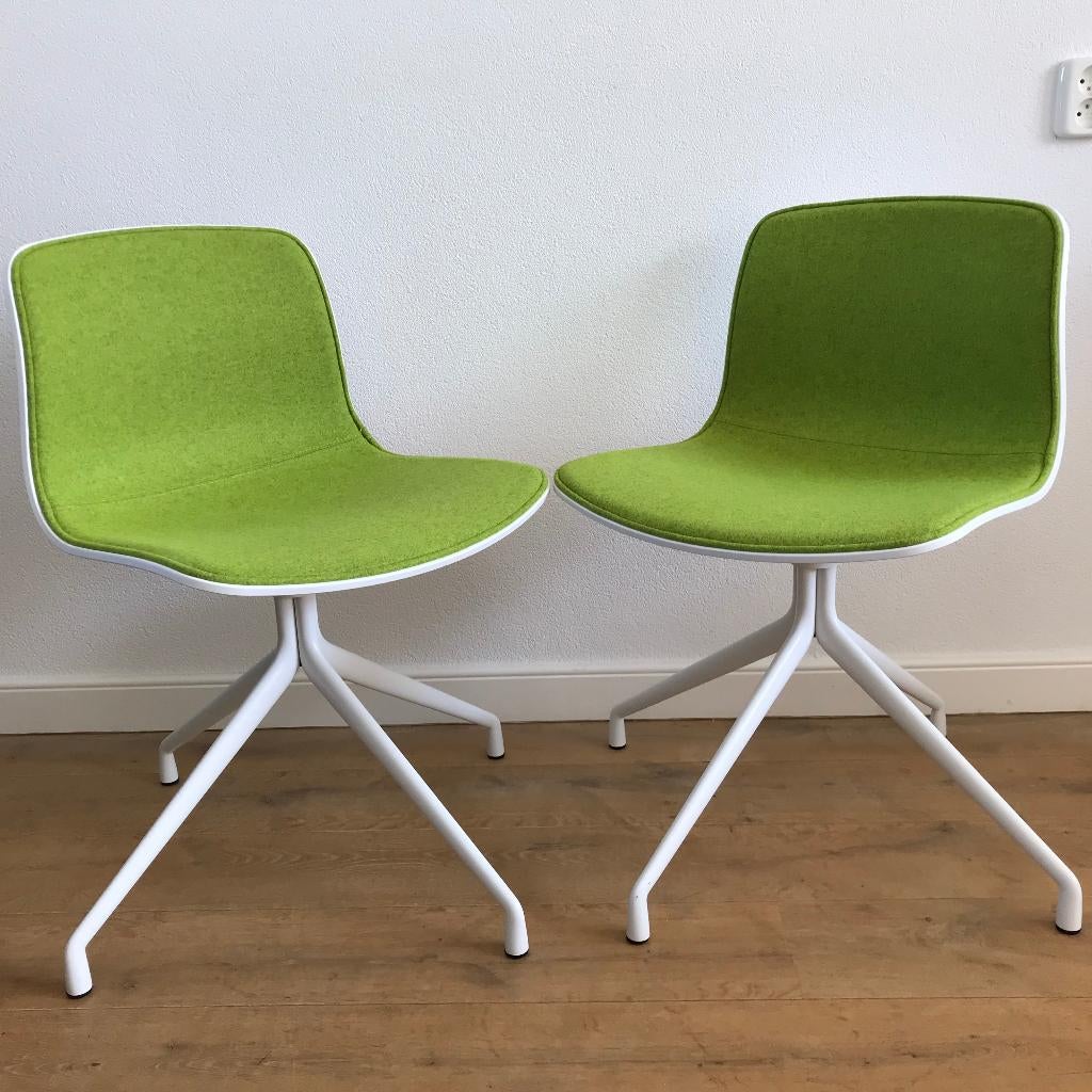 2 Hay AAC10 stoel chair design groen draaibaar, Huis en Inrichting, Stoelen, Overige kleuren, Ophalen of Verzenden, Nvt, Nvt