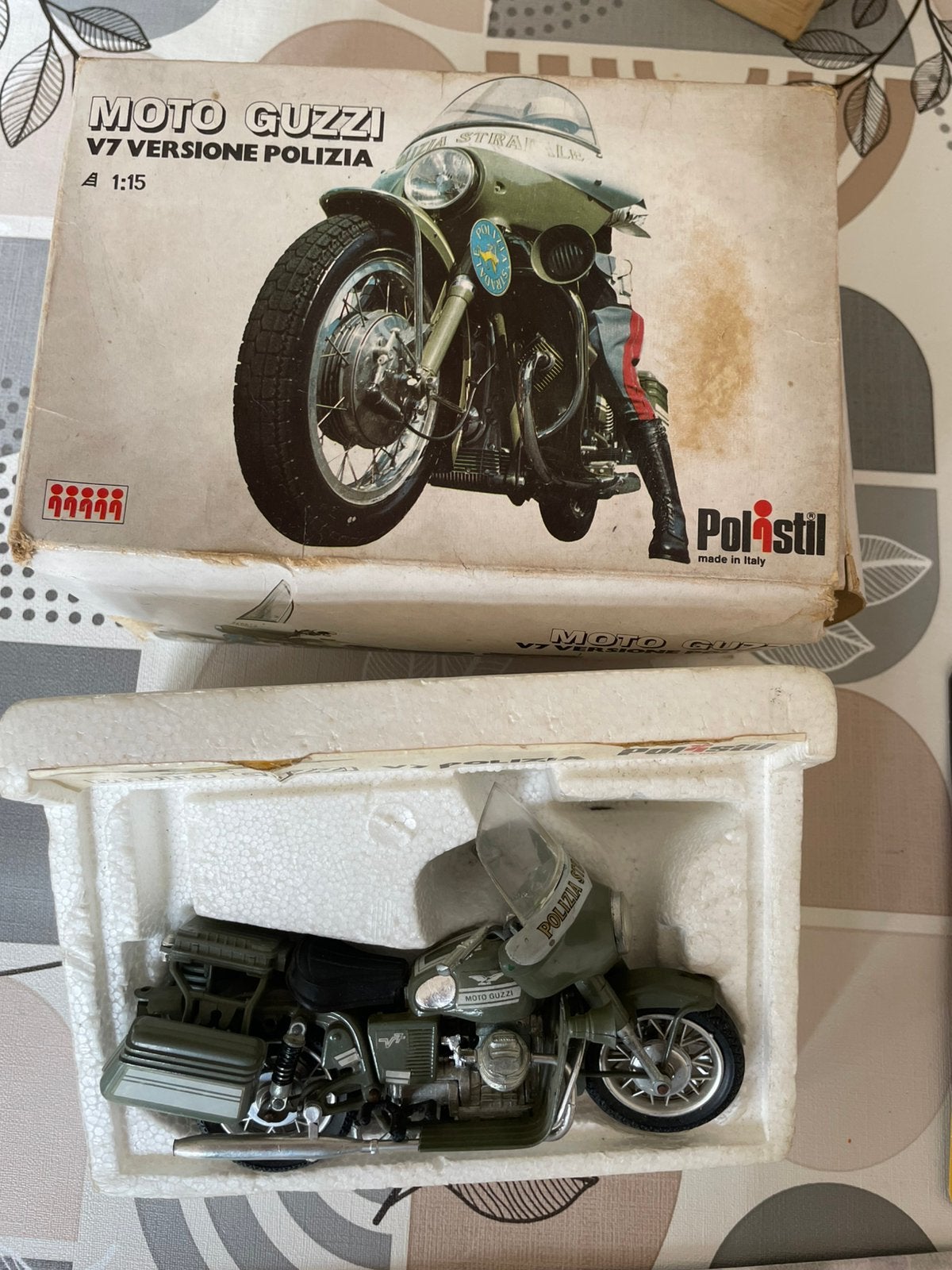 Moto Guzzi V7 Polizia model 1:15 1974, Ophalen of Verzenden, Groter dan 1:32, Auto, Overige merken