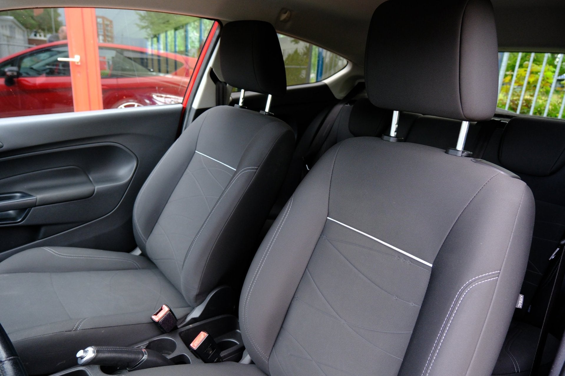 Foto 18 van Ford Fiesta 1.0 Style Airco|Stoelverw|Voorruit verw