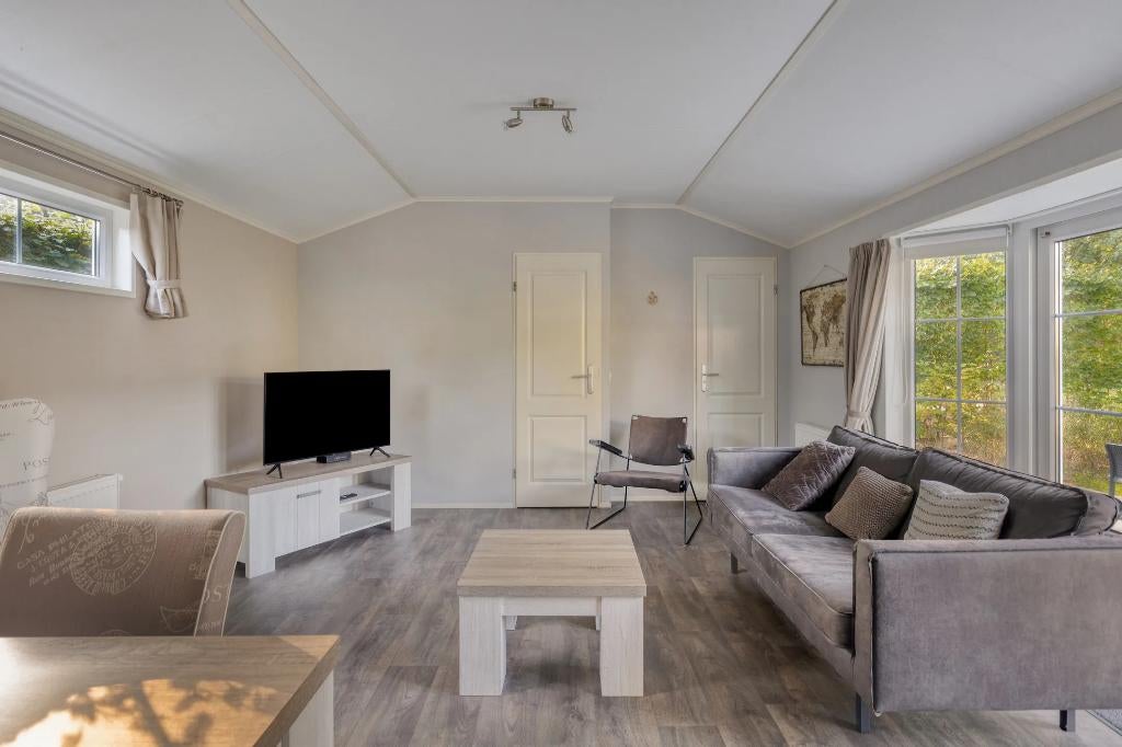 Mooi chalet te huur op rustige plek op de Veluwe, Caravans en Kamperen, Verhuur
