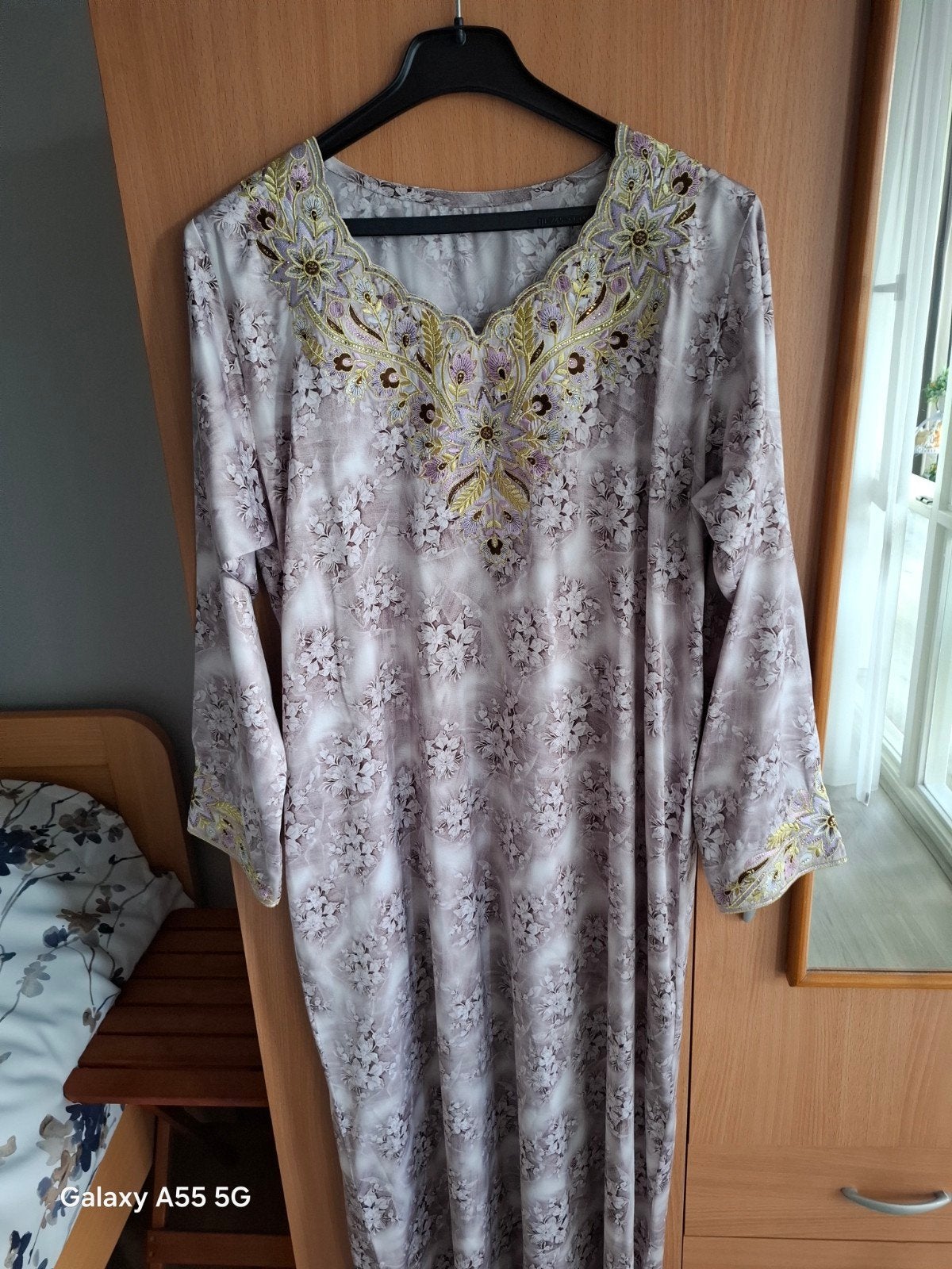 Elegante Jurk met Geborduurde Details - Maat xl, Maat 38/40 (M), Meerkleurig, Ophalen of Verzenden, Onder de knie