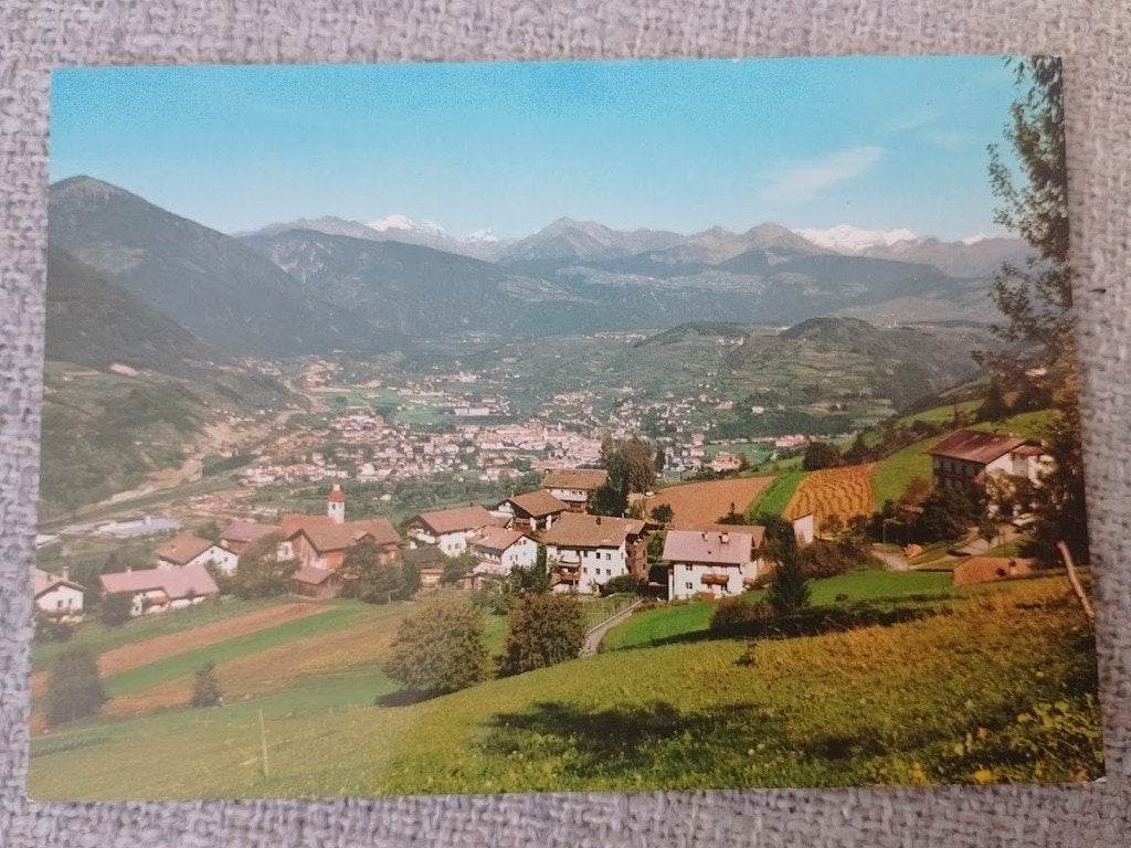 Klerant bij Brixen, Tirol, Oostenrijk. panorama, Ophalen of Verzenden, 1960 tot 1980, Ongelopen, Oostenrijk