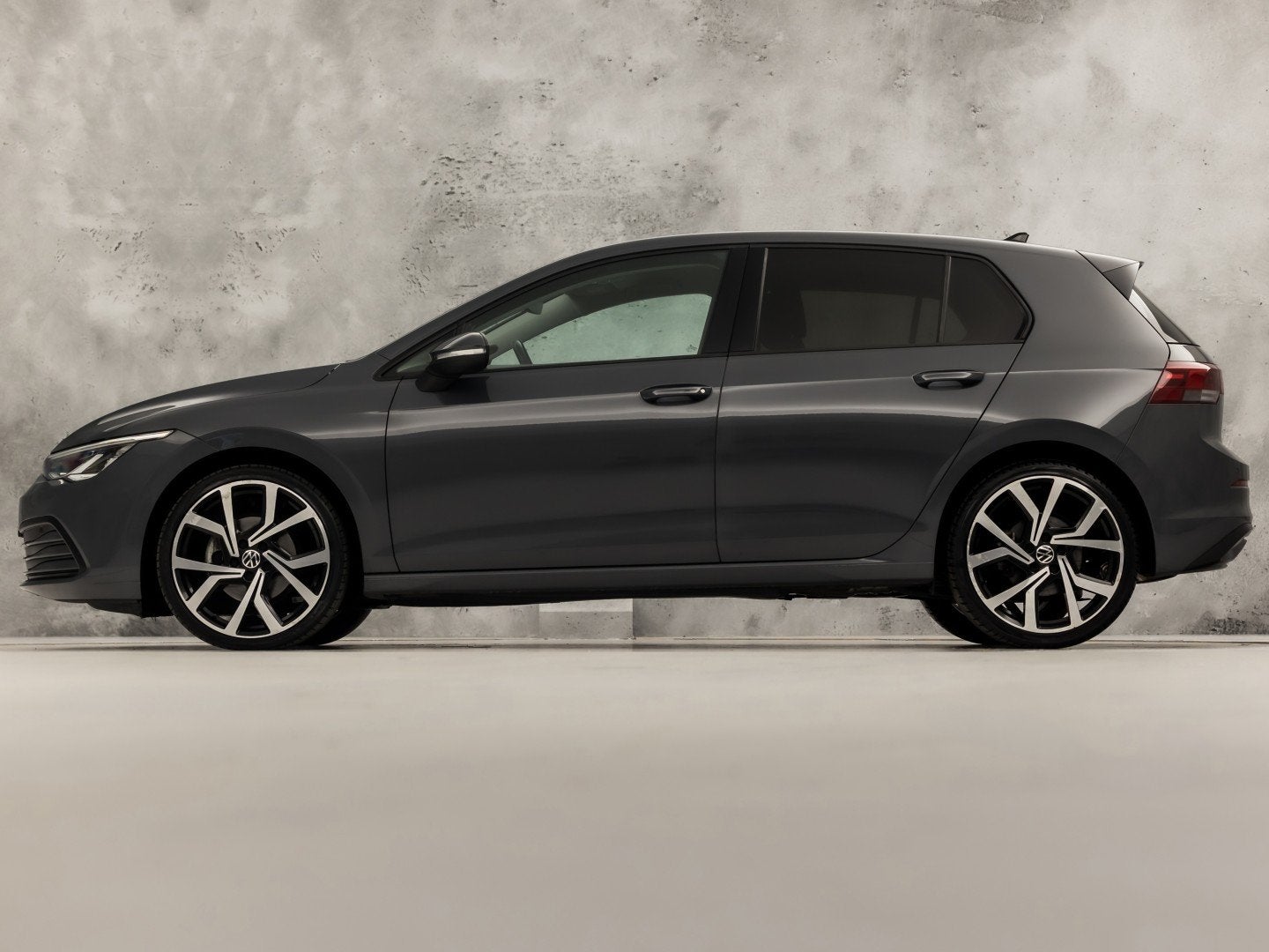 Volkswagen Golf 1.5 TSI Sport 150Pk Automaat (APPLE CARPLAY,, 12 maanden, Stof, 4 cilinders, Automatische klimaatregeling