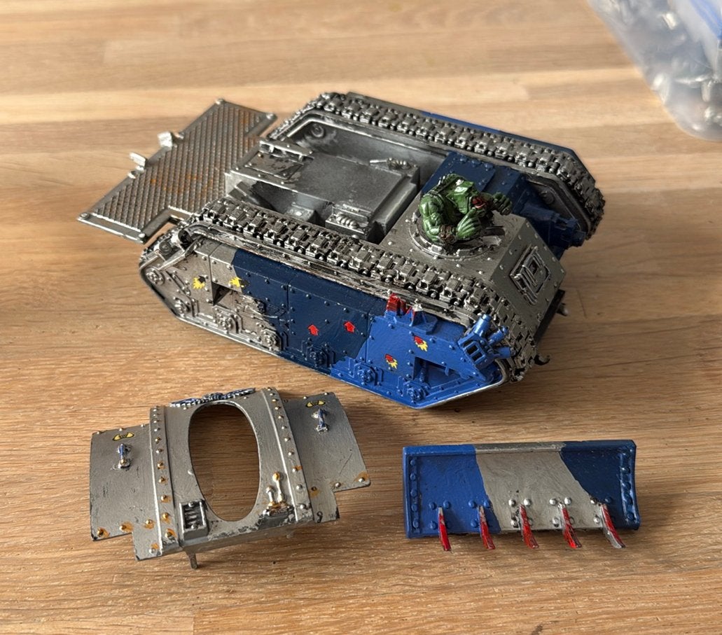 Warhammer 40k Ork looted tank #2, Ophalen of Verzenden, Zo goed als nieuw, Warhammer