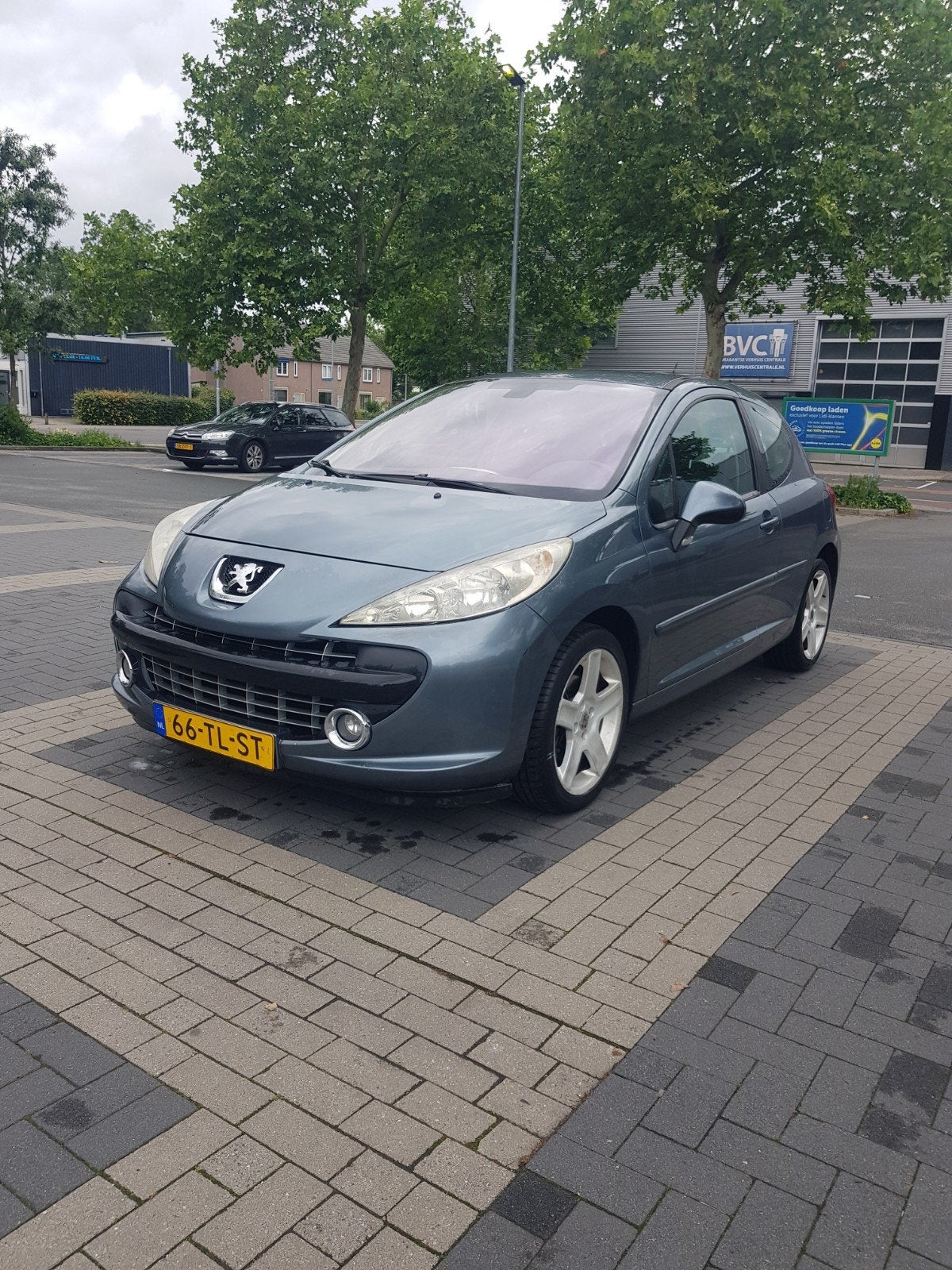 Peugeot 207 1.6 16V 3DRS 2006 XS Pack / NIEUWE APK!, Auto's, Voorwielaandrijving, Zwart, 4 cilinders, 1188 kg