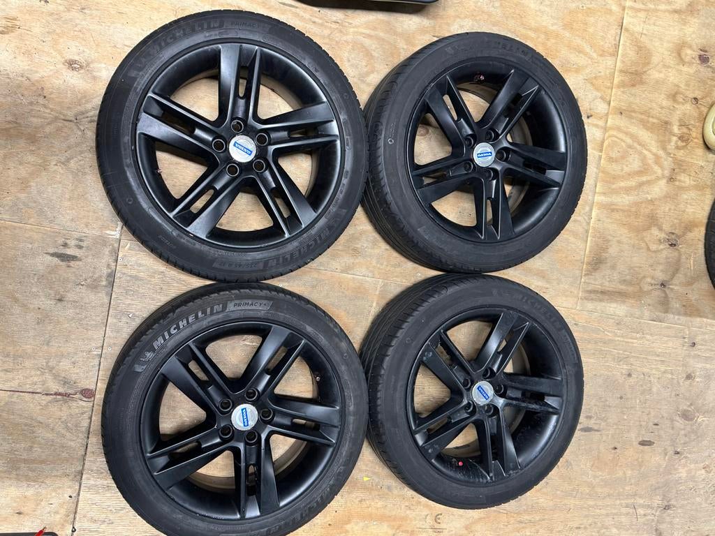 Set lichtmetalen velgen 17 inch Volvo V60 S60 V40, Ophalen, Gebruikt, Banden en Velgen, 17 inch