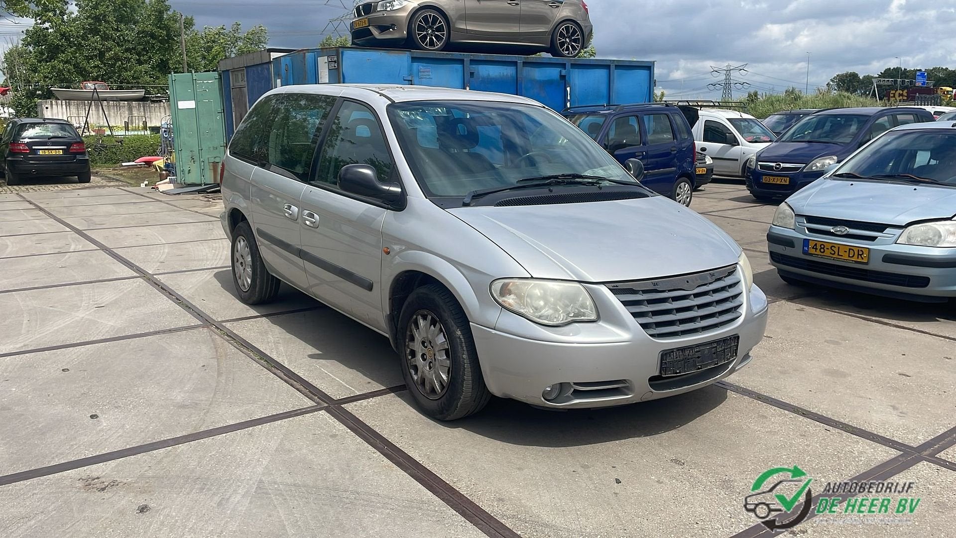 chrysler voyager  2.8 crd 16v automaat onderdelen 2008, Gebruikt, -, Ophalen of Verzenden, Bumper