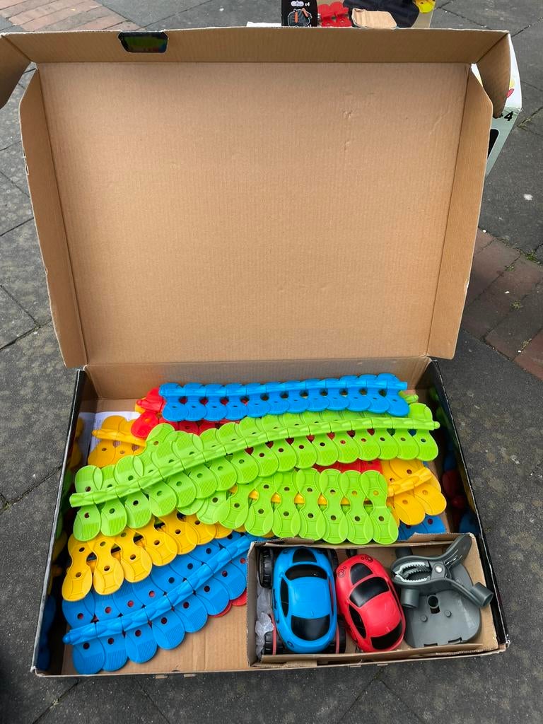 Flextreme auto baan tekoop, Kinderen en Baby's, Speelgoed | Racebanen, Ophalen, Zo goed als nieuw, Elektrisch, Overige merken