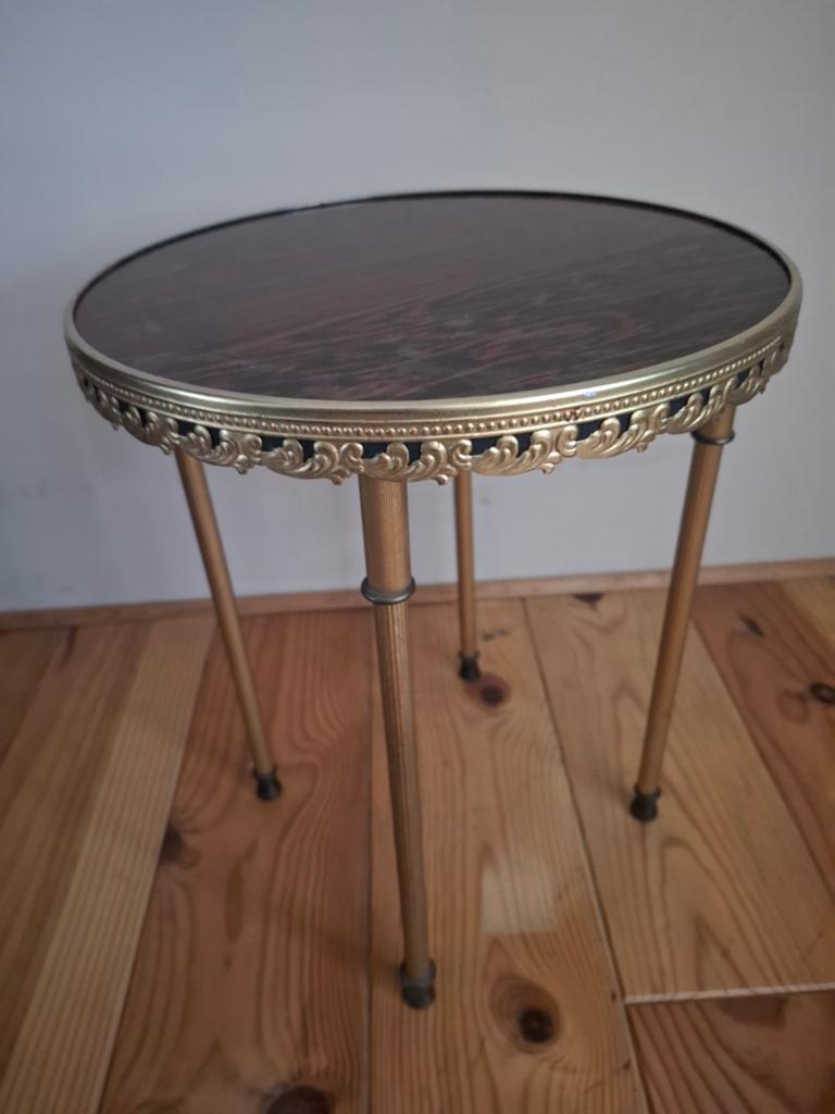 Italiaans vintage design tafeltje met messing rand, Ophalen, Rechthoekig, Minder dan 55 cm, 45 tot 60 cm