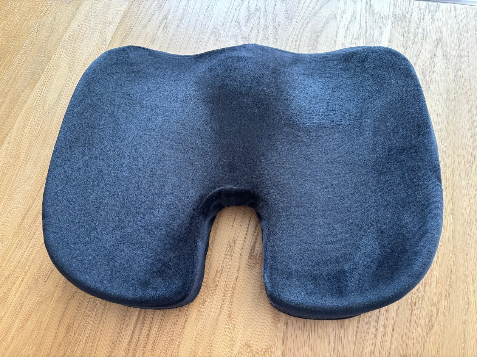 Ergonomisch Zitkussen - Comfort en Steun voor Lang Zitten, Ophalen of Verzenden, Zo goed als nieuw