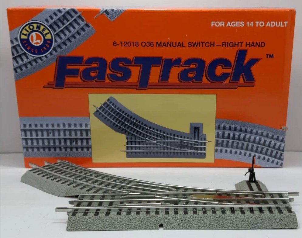 Lionel Spoor 0 6-12018 - FasTrack Rechtse handwissel in ovp, Overige merken, Wisselstroom, Nieuw, Rails