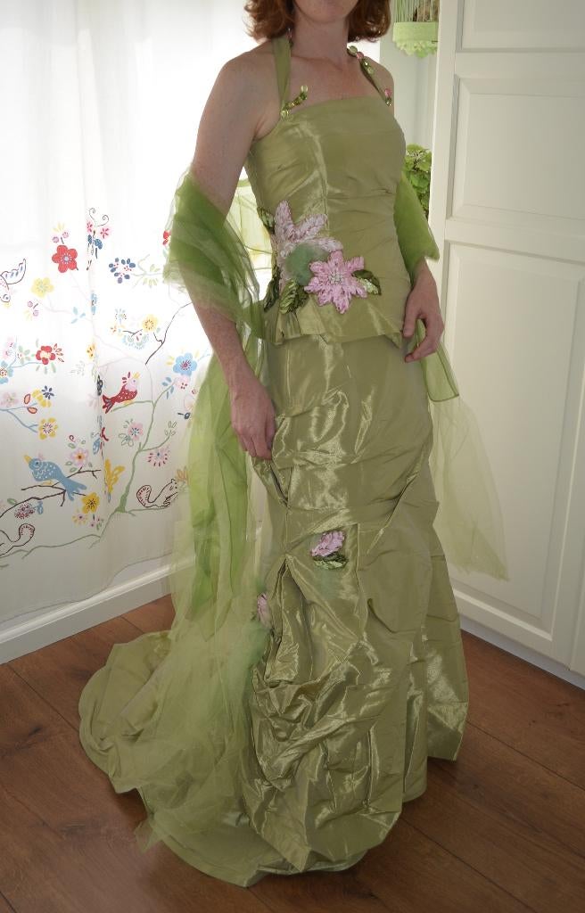 Rembo Styling bruidsjurk trouwjurk bloemen groen, Kleding | Dames, Trouwkleding en Trouwaccessoires, Trouwjurk, Ophalen of Verzenden