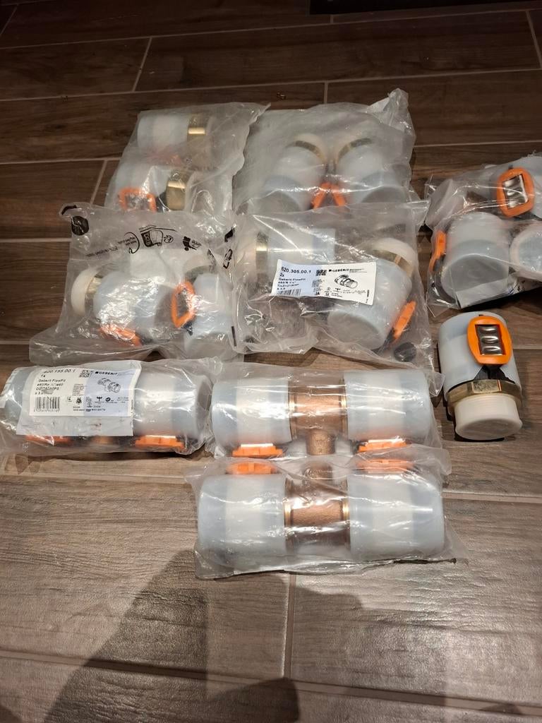 Diverse Flowfit Geberit Fittingen 50mm, Doe-het-zelf en Verbouw, Buizen en Afvoer, Ophalen of Verzenden