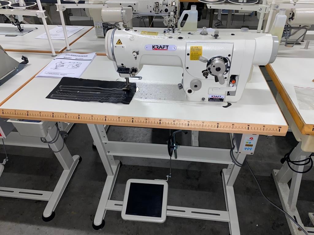Industriele naaimachine kraft zigzag 1/3 staps rechtsteek, Hobby en Vrije tijd, Naaimachines en Toebehoren, Overige merken, Kraft