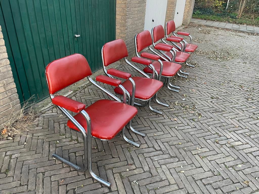 Space age buisframe eetkamerstoelen, Ophalen of Verzenden, Zo goed als nieuw, Wit, Vier