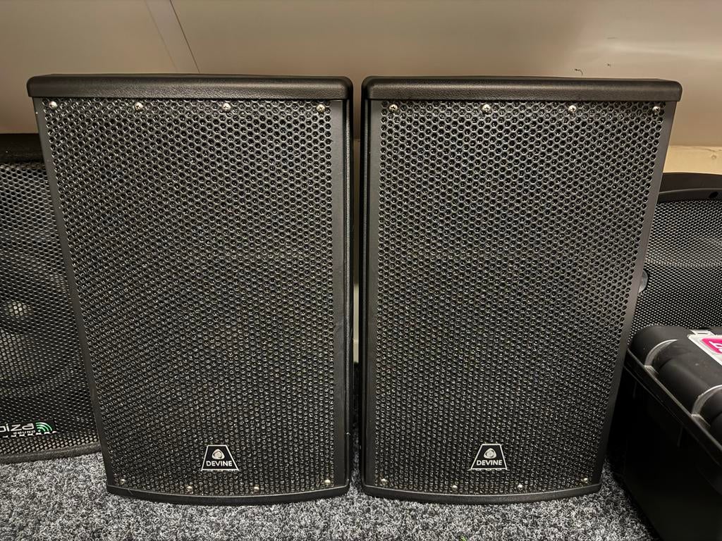 2 nieuwe devine axeo 10 speakers, Audio, Tv en Foto, Luidsprekers, Nieuw, 120 watt of meer, Front, Rear of Stereo speakers, Ophalen