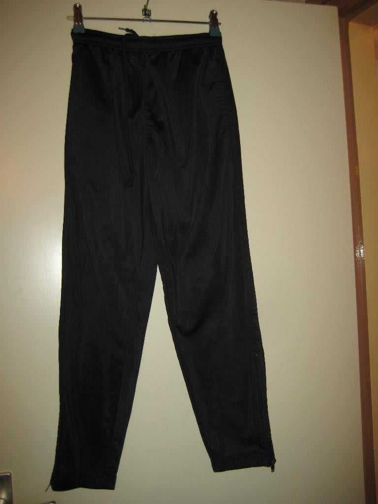 Zwarte jongenbroek, 152, Masita (2019-10), Ophalen of Verzenden, Zo goed als nieuw, Jongen, Broek