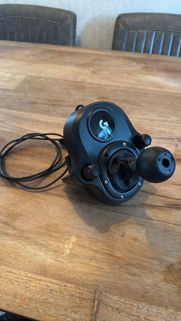 Nette logitech shifter, Spelcomputers en Games, Spelcomputers | Sony PlayStation Consoles | Accessoires, Ophalen of Verzenden