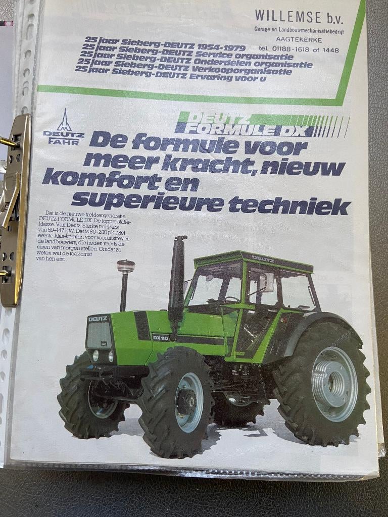 Tractorfolders, Ophalen of Verzenden, Gelezen, Folder