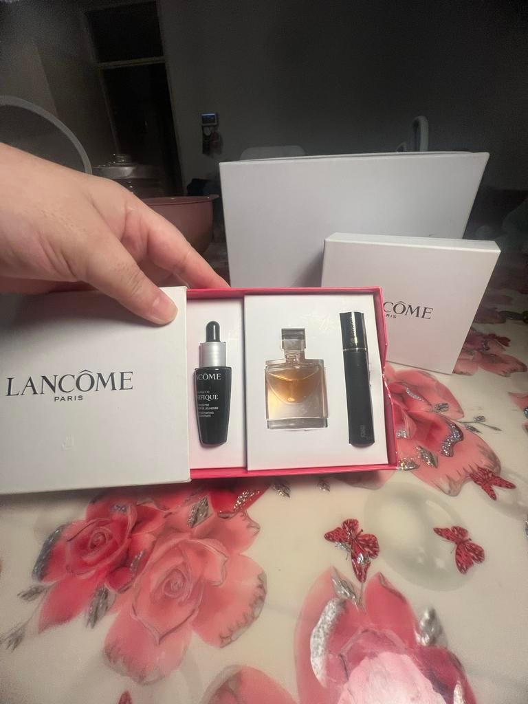Lancome Cadeauset - Nieuw!, Verzenden, Nieuw, Bodylotion, Crème of Olie