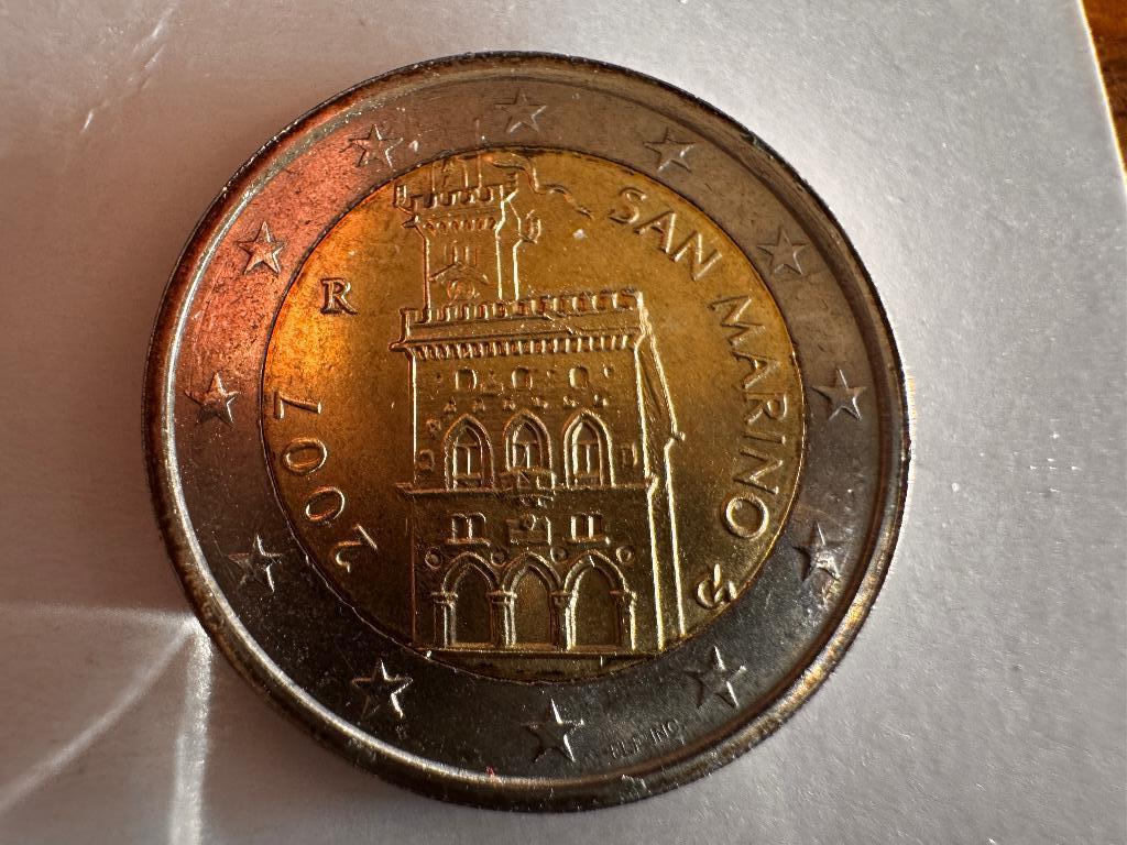 2 euro unc munt San Marino jaar 2007, Ophalen of Verzenden, Koningin Beatrix, Euro's, Losse munt