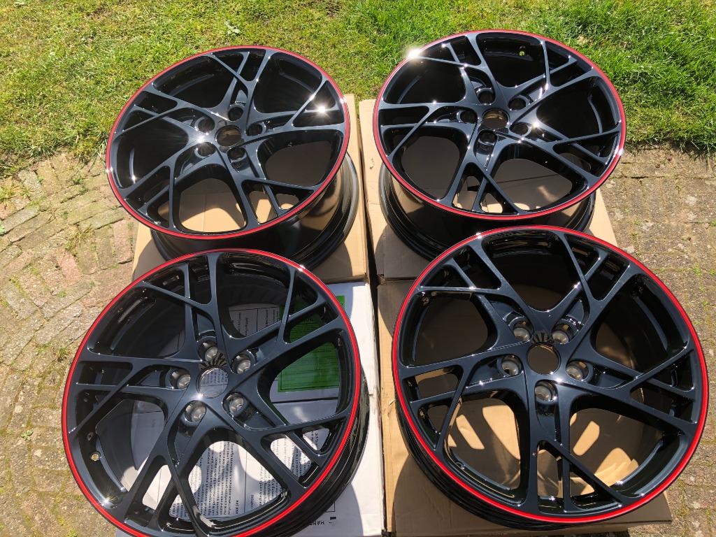 19 inch velgen RENAULT MEGANE  NIEUW  ORIGINEEL, Auto-onderdelen, 19 inch, Velg(en), Nieuw, Ophalen of Verzenden