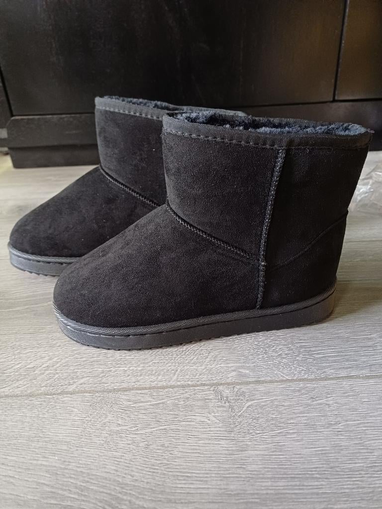 Nieuw! Fashion kinderschoenen / winterboots/ uggs maat 33, Kinderen en Baby's, Kinderkleding | Schoenen en Sokken, Meisje, Schoenen