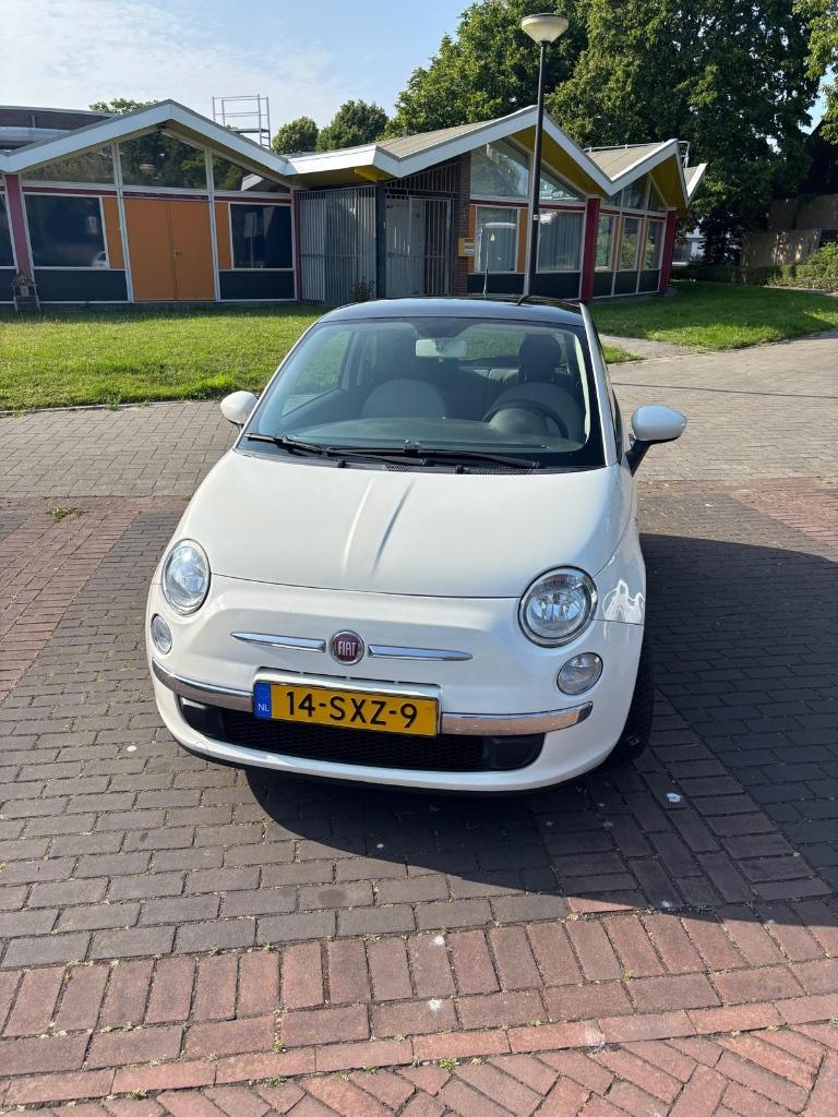 Fiat 500 1.2 AUT 2011 Wit, Auto's, Stof, 4 cilinders, Wit, Origineel Nederlands