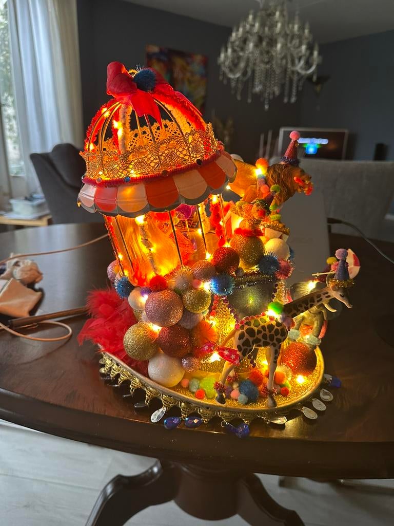 Carnavalshoed, Kleding | Dames, Carnavalskleding en Feestkleding, Ophalen of Verzenden, Zo goed als nieuw, Carnaval