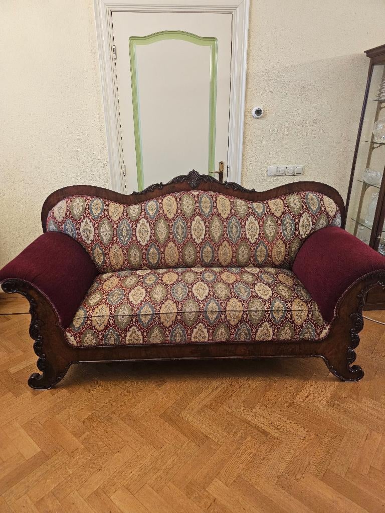 Unique Biedermeier bank, Ophalen