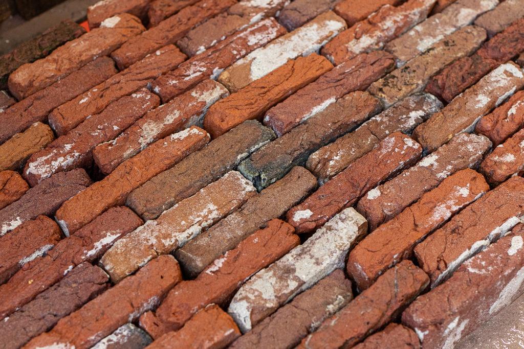 Antieke rode bruine rijntjes 8.500 Hollands ca 17-18x4!, Ophalen of Verzenden, Zo goed als nieuw, Bakstenen