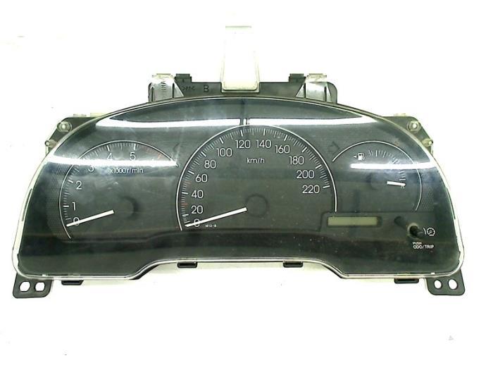 Kilometerteller KM van een Toyota Avensis Verso, Gebruikt, -, -, Ophalen of Verzenden