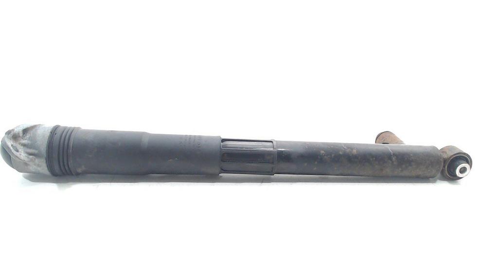 Schokbreker links achter Volkswagen Golf, Onderdelen@venauto.nl, Van der Ven Autorecycling B.V., Gebruikt, Ettenseweg 76, 4706 PB Roosendaal, The Netherlands