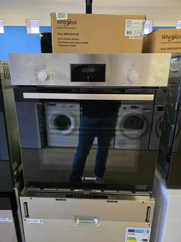 🔥 Nieuwe Bosch HBF133BR0 inbouwoven | Gratis thuis 🚚✅️, Witgoed en Apparatuur, Jirnsum, Hete lucht, Nieuw, Oven met grill