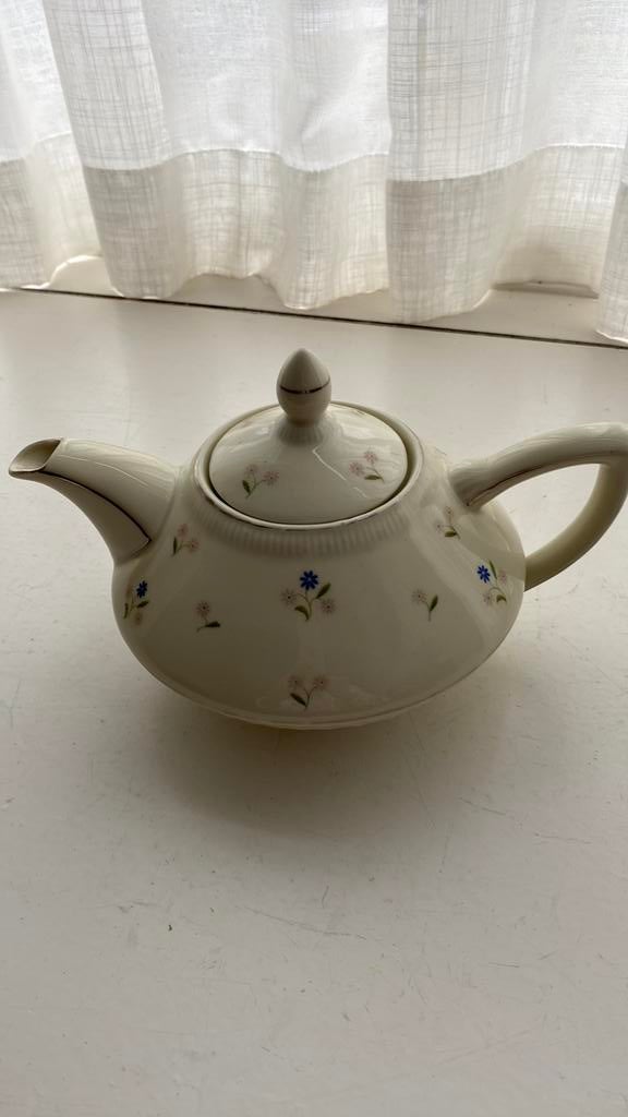 Theepot jaren 60, Ophalen
