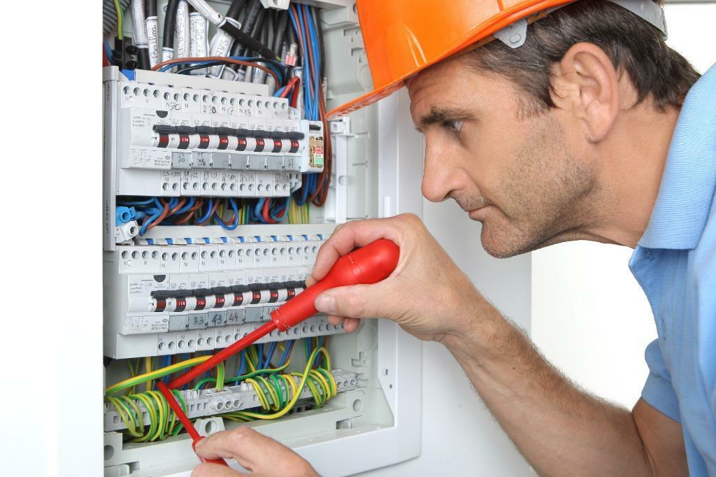 Aggregaat + Aansluiten ( Zorg) Noodstroom Aankondig Netb.  ?, Ophalen, Gebruikt, Overige typen, Elektrisch startend