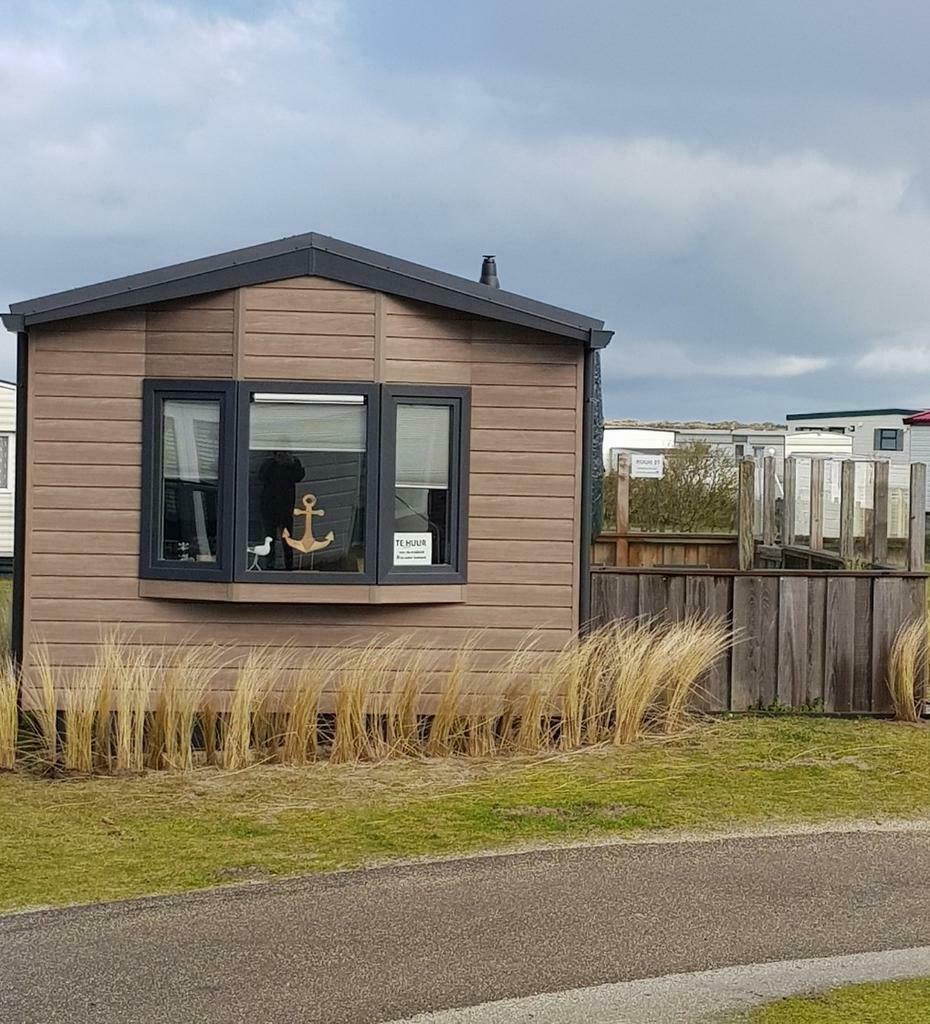 Ameland te huur Chalet de Jutter, modern en nieuw., Caravans en Kamperen, Verhuur