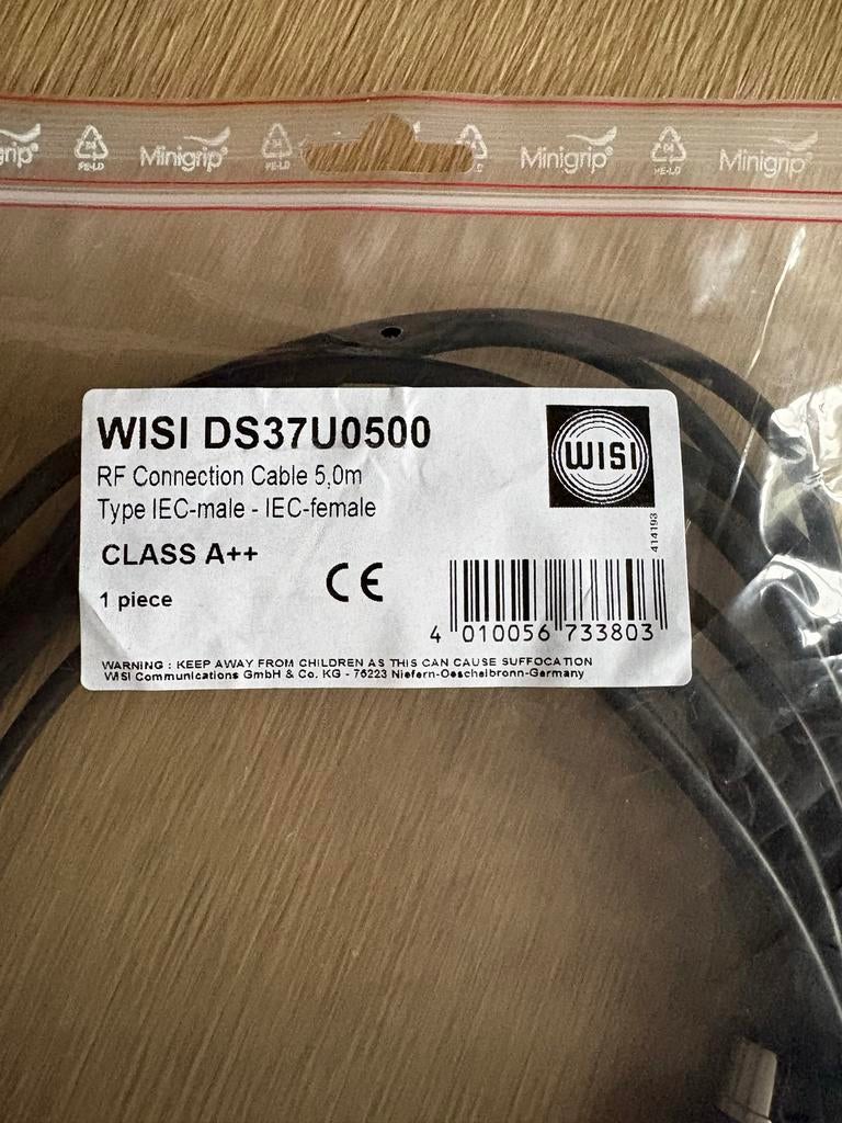 WISI DS37U0500 RF Coax Kabel - 5 Meter - Klasse A++, Ophalen of Verzenden, Nieuw, 5 tot 10 meter, Coaxiale kabel