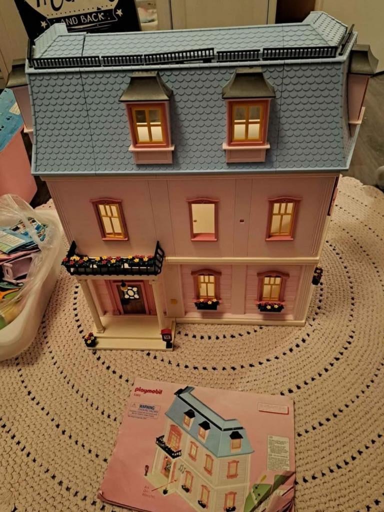 Playmobil herenhuis+ inrichting en extra sets, Ophalen, Zo goed als nieuw