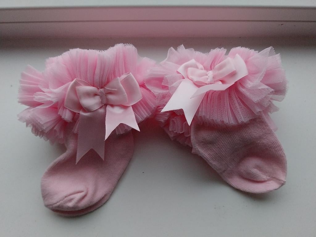 Frilly Socks baby sokjes roze met ruches 3-6 maanden NIEUW, Kinderen en Baby's, Babykleding | Schoentjes en Sokjes, Meisje, Nieuw