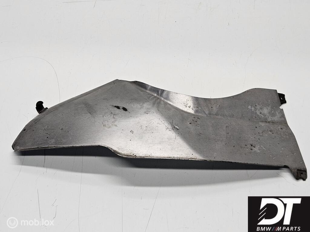 Hitteschild subframe voor rechts BMW M5 E39 S62 32211093384, Gebruikt, Ophalen of Verzenden, BMW, BMW