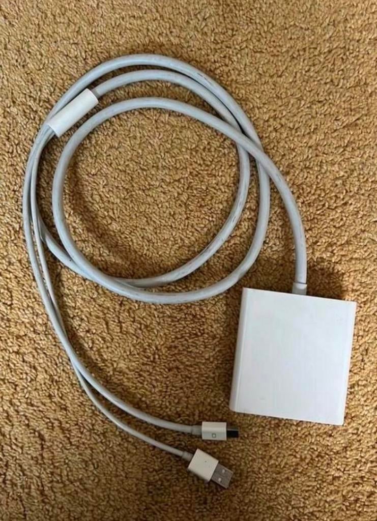Mini-displayport-naar-dual-link-DVI adapter, Ophalen of Verzenden, Zo goed als nieuw