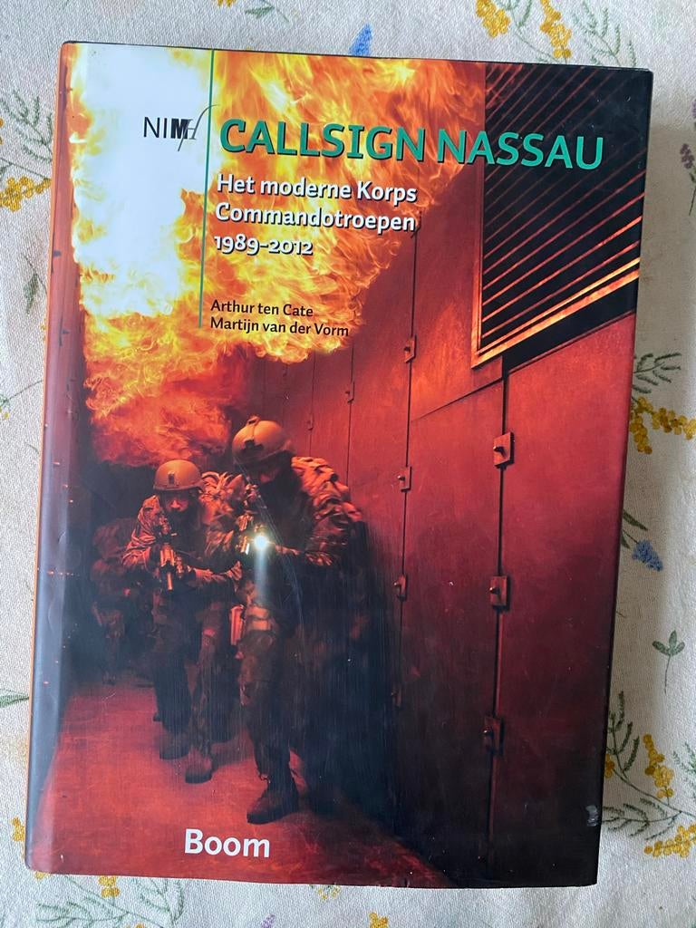 Callsign Nassau: Moderne Korps Commandotroepen, Ophalen of Verzenden, 1945 tot heden, Gelezen, Landmacht