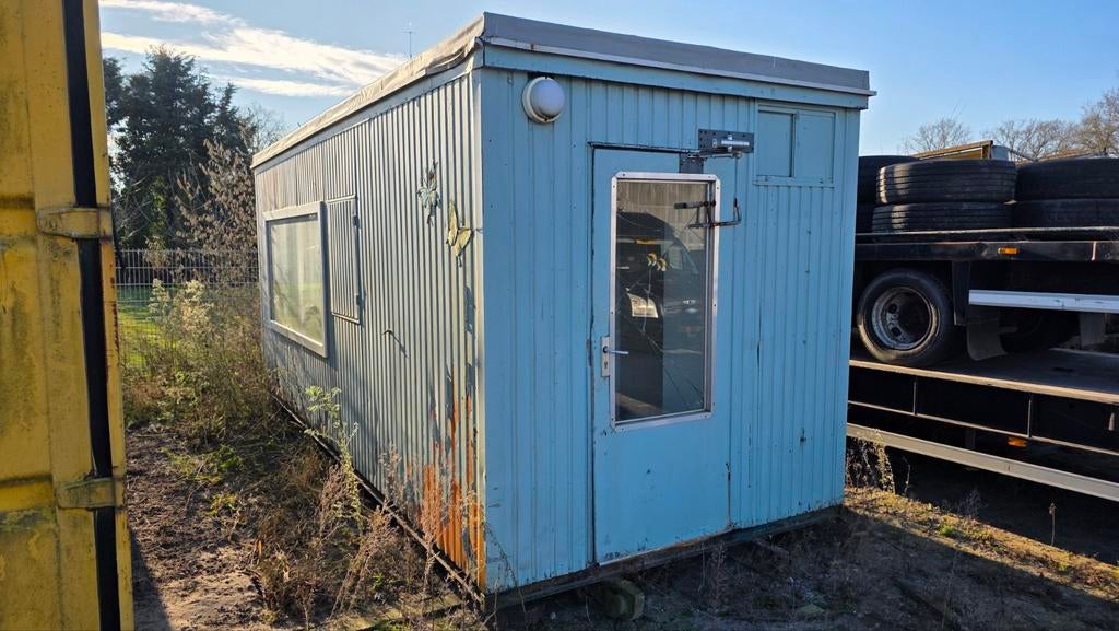 Schaftkeet / Kantoorunit - 6x2.4x2.8m - Opknapper, Doe-het-zelf en Verbouw, Bouwketen en Schaftketen, Ophalen of Verzenden, Gebruikt