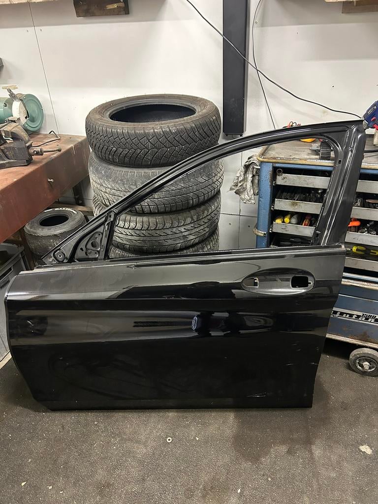 MERCEDES C CLASS W205 linker voordeur a2057220110, Auto-onderdelen, Ophalen, Voor, Deur