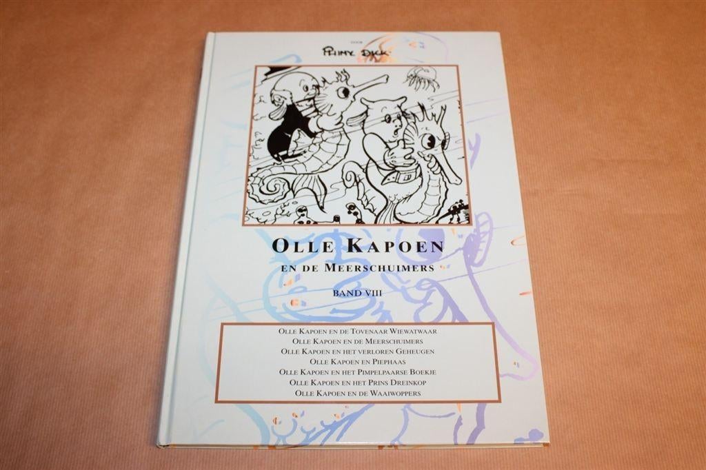 Olle Kapoen en de Meerschuimers - Band 8 - Phiny Dick, Boeken, Stripboeken, Eén stripboek, Ophalen of Verzenden, Zo goed als nieuw